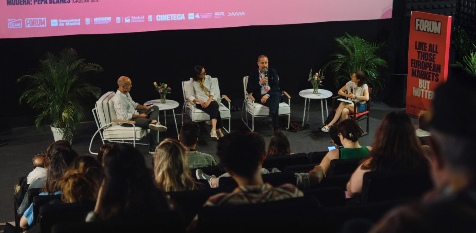 Lara P Camiña, Thomas Hakim, Javier Pachon 

